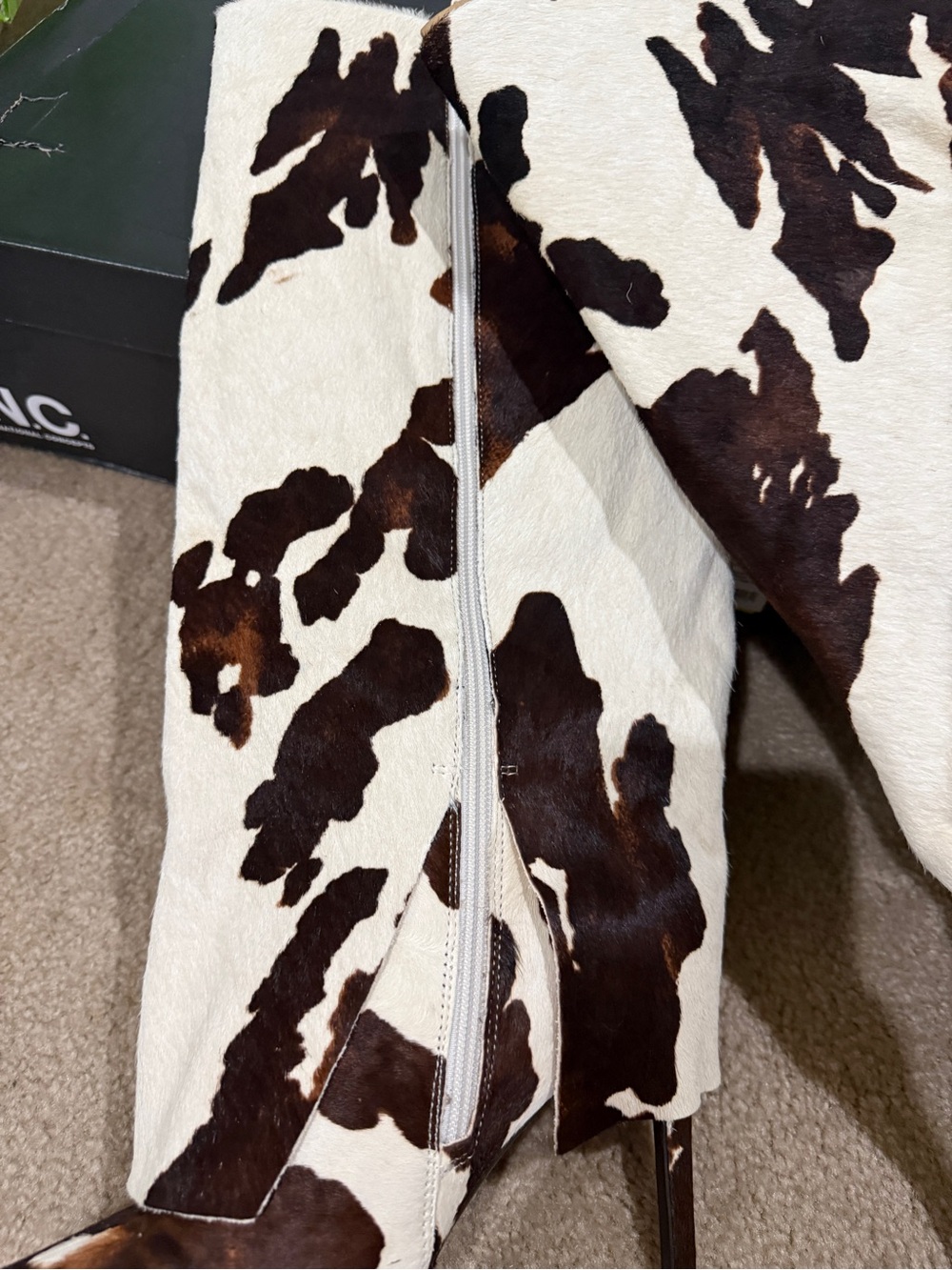 NWT INC Women's White Skylar Fold Over Cuffed Knee High Boots - Cow Print 8.5 - Picture 4 of 12
